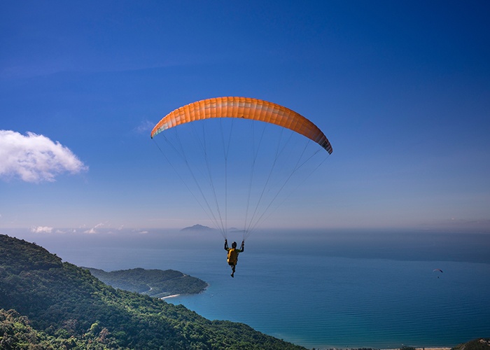 Paragliding