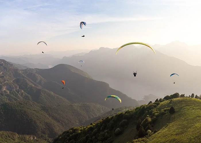 Paragliding